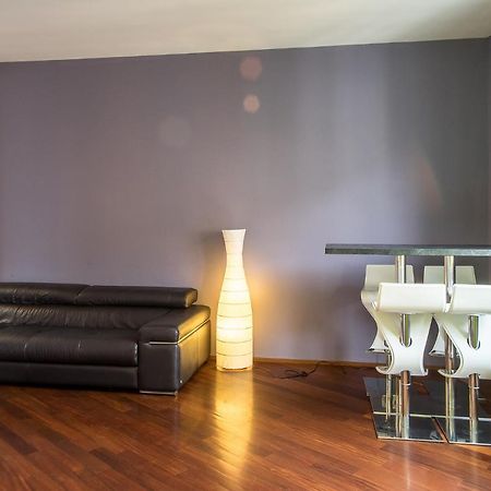 Primopiano - Orombelli Apartment Milan Bagian luar foto